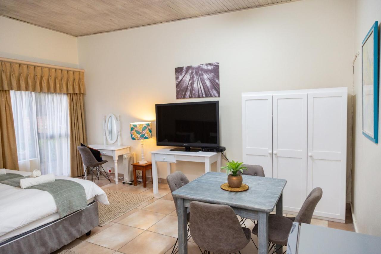 Glen Maine Guest House Pretoria-Noord Dış mekan fotoğraf