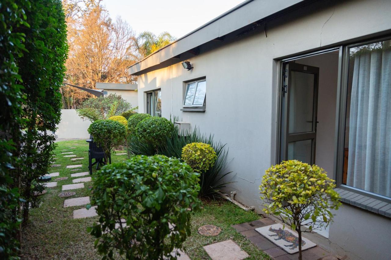 Glen Maine Guest House Pretoria-Noord Dış mekan fotoğraf